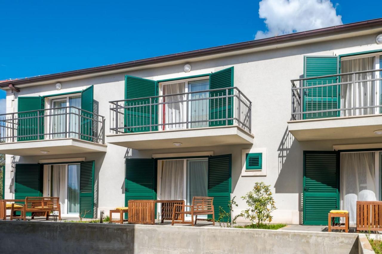Bijaka Villas&Apartments Милна Екстер'єр фото