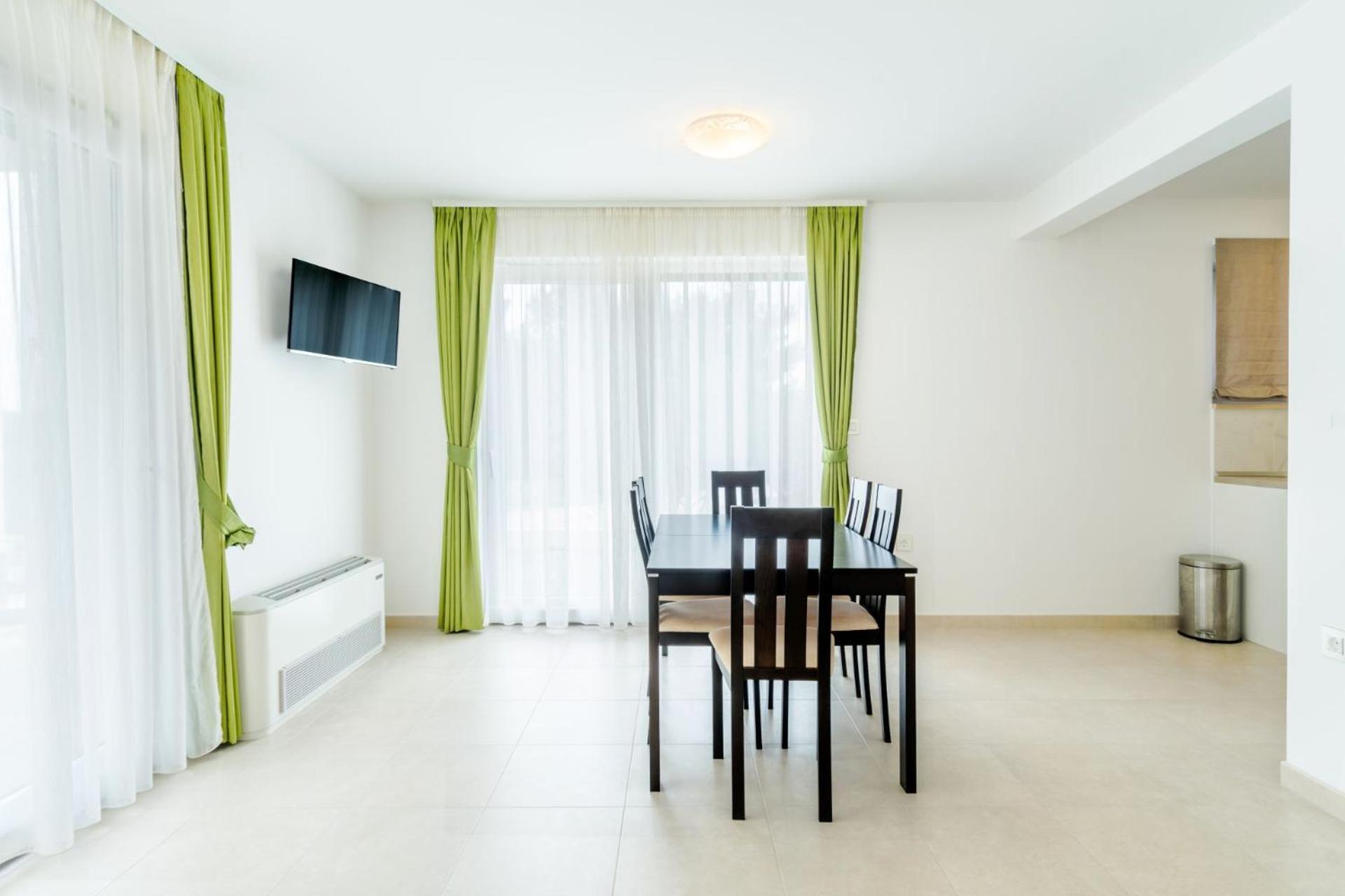 Bijaka Villas&Apartments Милна Екстер'єр фото